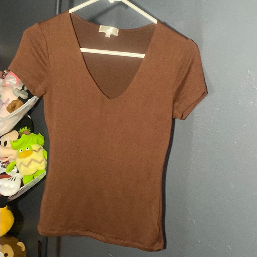 Elegant Brown V-Neck Short Sleeve Top